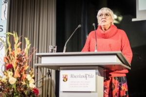 Staatsministerin Claudia Roth © Stiftung Denkmal, Foto: Marko Priske