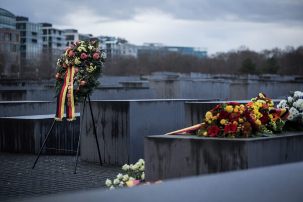 Gedenken am Holocaust-Denkmal