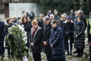 Gedenken am Sinit und Roma Denkmal - Petra Pau, Romani Rose, Dotschy Reinhardt, © Stifung Denkmal, Foto: Marko Priske